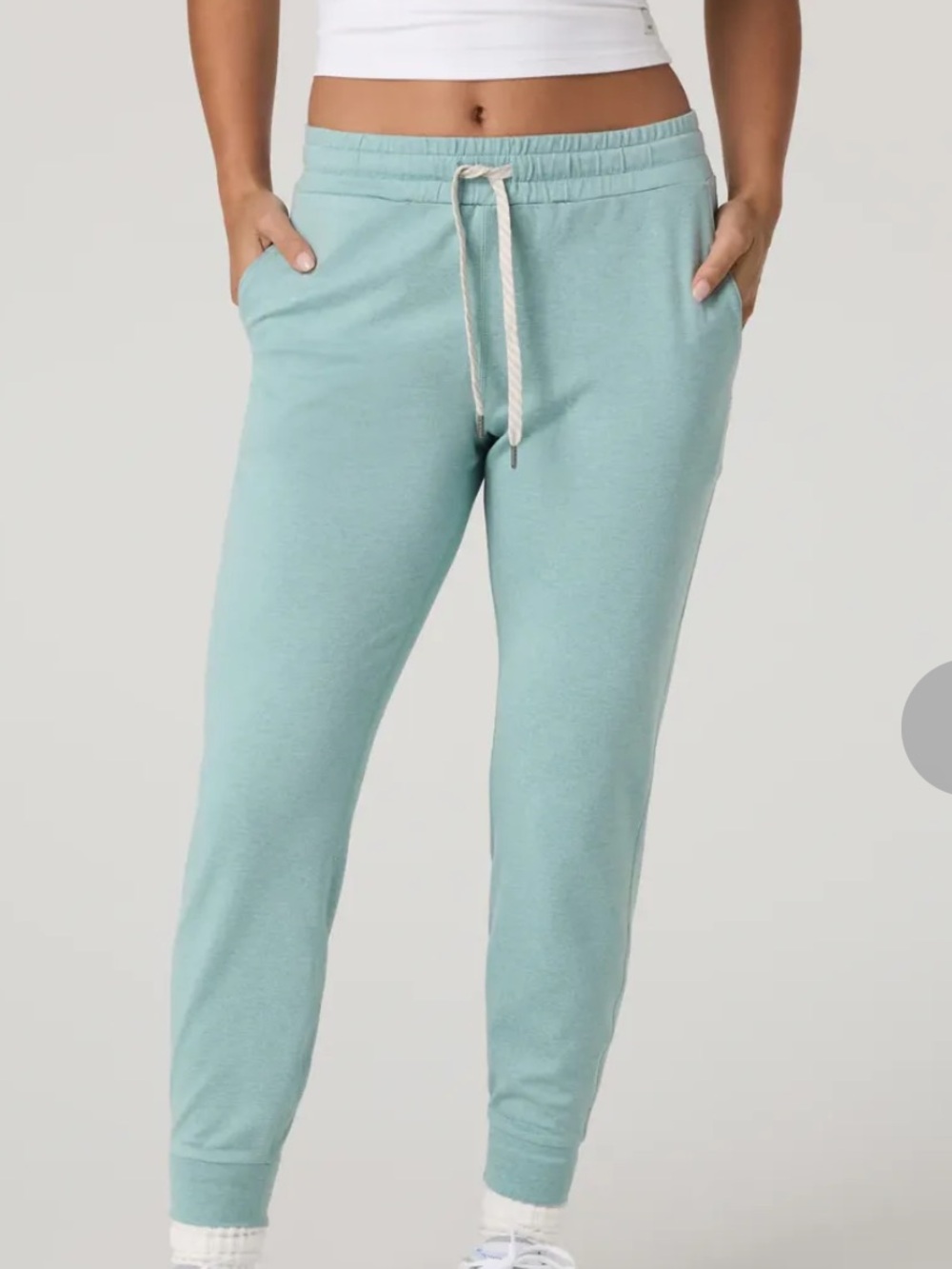 Vuori Performance DreamKnit Jogger Drawstring Waist